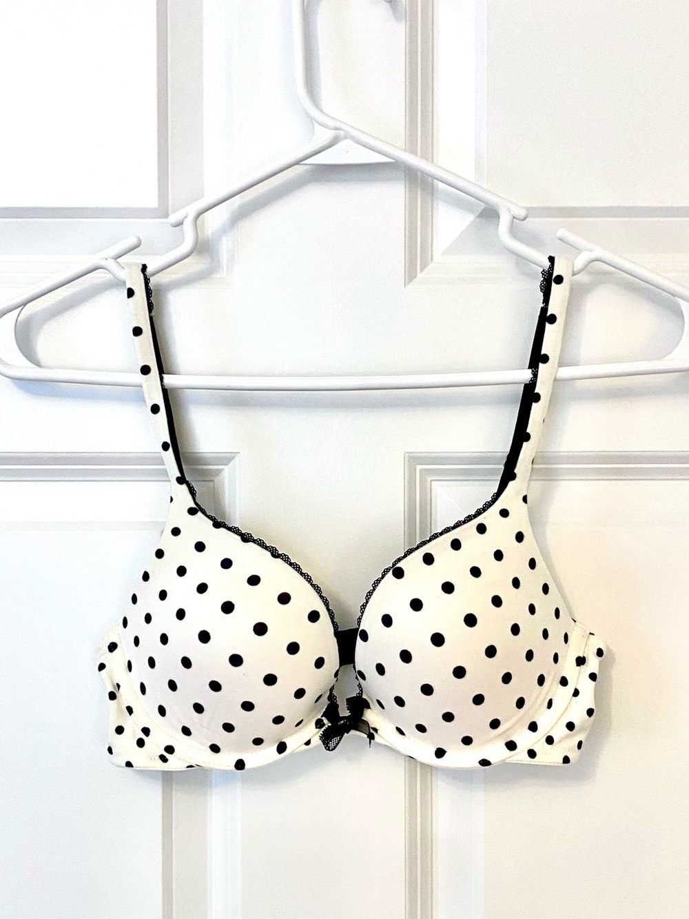 VICTORIA’S SECRET Body by Victoria push-up bra - Picture 7 of 7